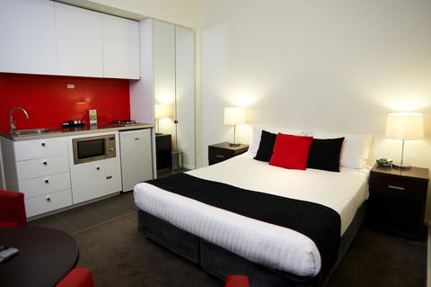 City Edge On Elizabeth Apartment Hotel - Accommodation Perth 1