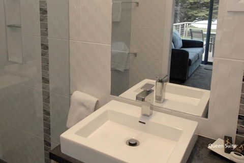 Seascape Accommodation - Accommodation Perth 11