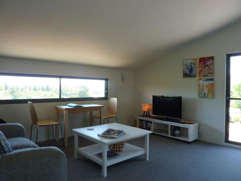 Saje\'s House & Pod - Accommodation Perth 14