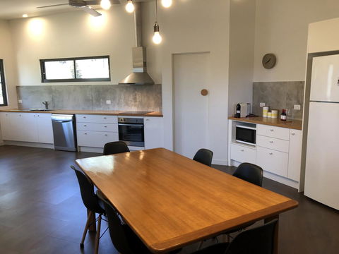 Saje\'s House & Pod - Accommodation Perth 5