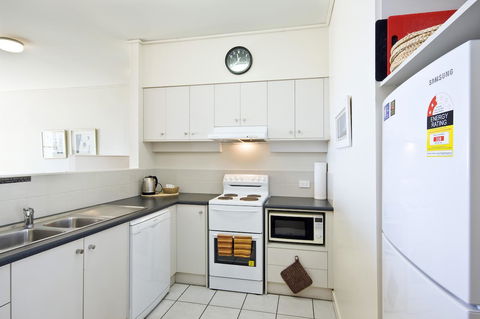Lornebeach Apartments - Accommodation Perth 34