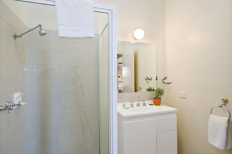 Lornebeach Apartments - Accommodation Perth 13