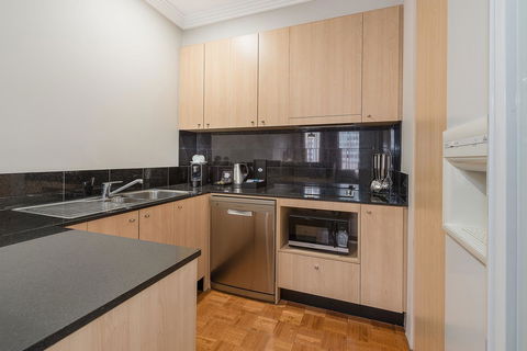 Mantra On Little Bourke - Accommodation Perth 24