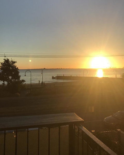 Beach Front Beauty - Accommodation Perth 20