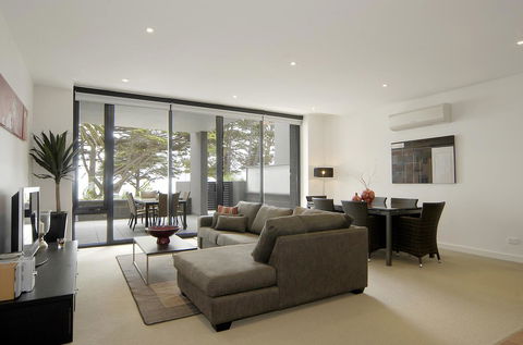 C-Scape Water Front Apartment - Perth Resorts 3