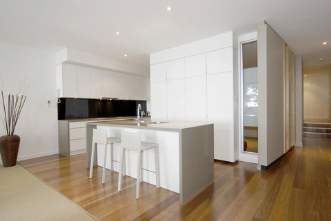 C-Scape Water Front Apartment - Perth Resorts 1