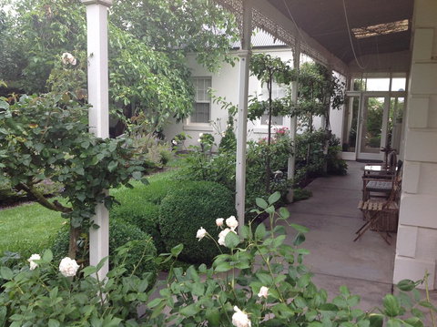 Camellia Cottage - Perth Resorts 2