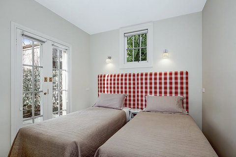 Camellia Cottage - Perth Resorts 3