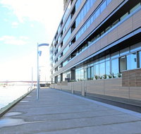 Auzzie Apartments Docklands Melbourne - Accommodation Perth
