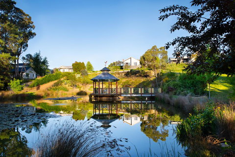 Churchills - Perth Resorts 10