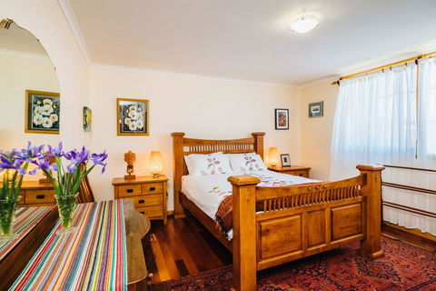The Blue Beach House - Accommodation Perth 3