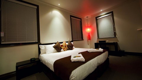 The Burwood Inn - Accommodation Perth 1