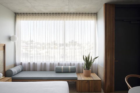 The Calile Hotel - Accommodation Perth 2