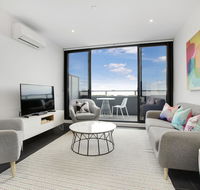 The Caulfield - Perth Resorts