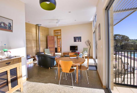 The Chocolate Lily Bed & Breakfast - Perth Resorts 1