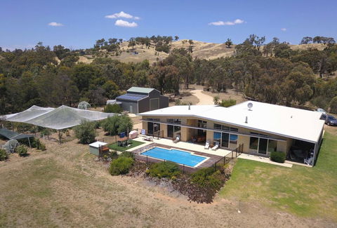 The Chocolate Lily Bed & Breakfast - Perth Resorts 2