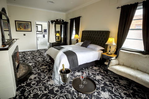 The Commercial Boutique Hotel - Accommodation Perth 0