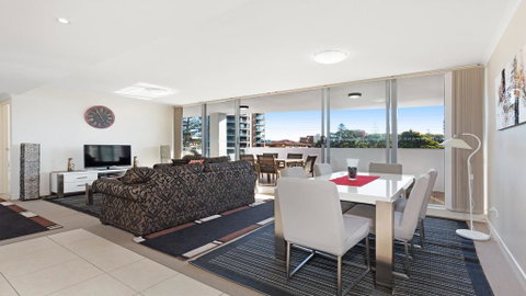The Crest 201 - Forster CBD! - Accommodation Perth 1