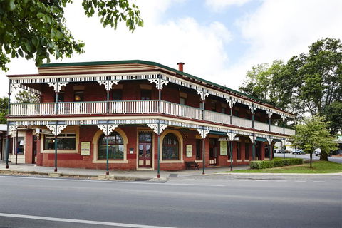 The Daylesford Hotel - Accommodation Perth 1