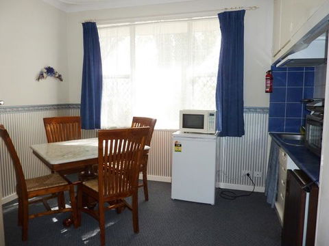 The Doo Drop Inn - Accommodation Perth 1