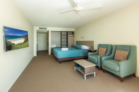 The Dorsal Boutique Hotel - Accommodation Perth 3