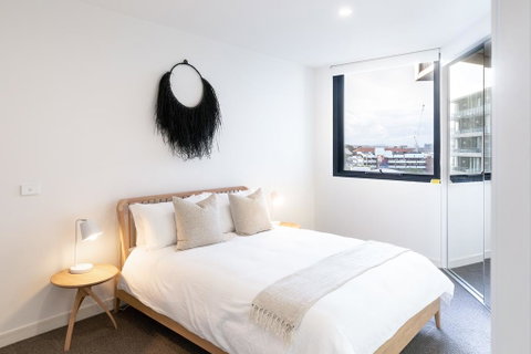 The Edge - Luxurious Waterfront Apartment - Accommodation Perth 3