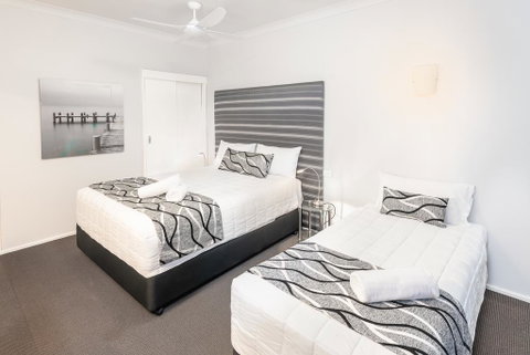 The Esplanade Motel - Accommodation Perth 3