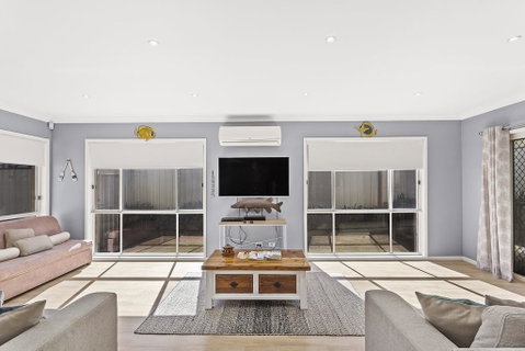 The Family Entertainer In The Heart Of Corlette! - Accommodation Perth 1