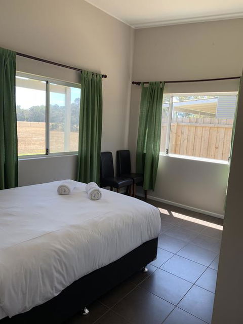 THE FAMILY RETREAT - Accommodation Perth 1