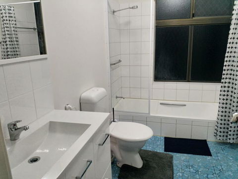 The Fawzi Muslim Homestay - Perth Resorts 3