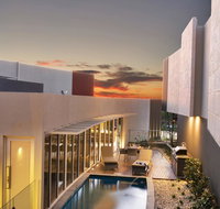 The Frames - Perth Resorts