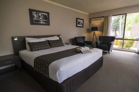 The Galaxy Motel - Accommodation Perth 2