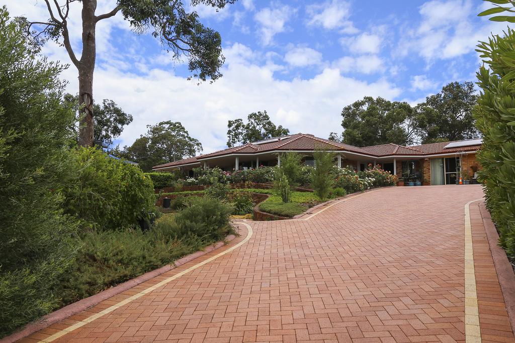 Lesmurdie WA Accommodation Perth