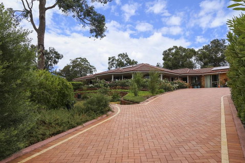 The Good Life B&B - Accommodation Perth 0