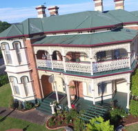 The Grand On Macfie - Accommodation Perth