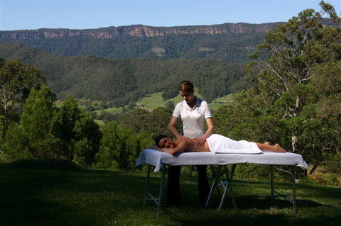 The Heavens Mountain Escape - Accommodation Perth 0