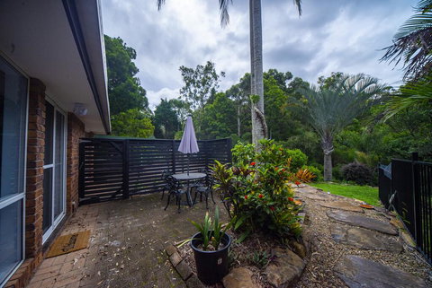 The Hillside Villa - Accommodation Perth 3