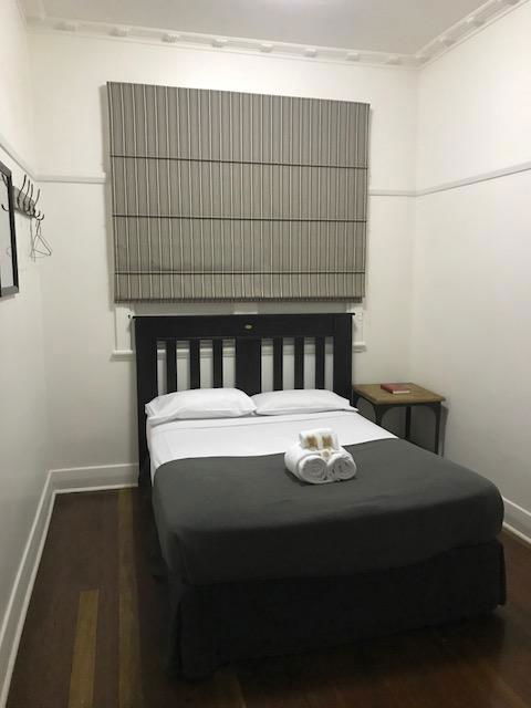 The Irish Village - Accommodation Perth 3