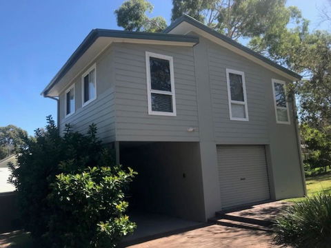 The Lake Guesthouse - Accommodation Perth 0