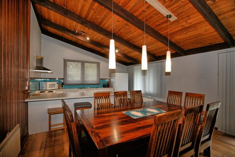 The Lakefront 69 Townsend Street - Accommodation Perth 0