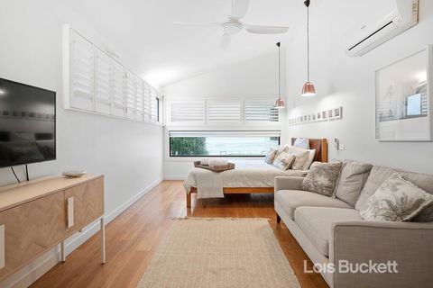 The Lennoxhaus - Perth Resorts 1