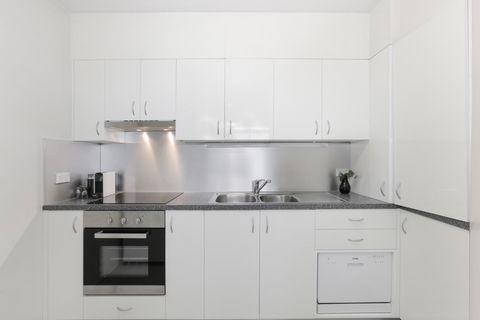 The Little Darling Of The Harbour - Accommodation Perth 2