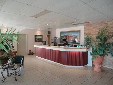 The Lodge Motel - Accommodation Perth 1