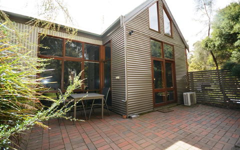 The Lodges - Perth Resorts 1