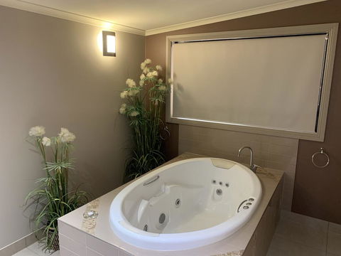 The Lodges Two - Perth Resorts 2