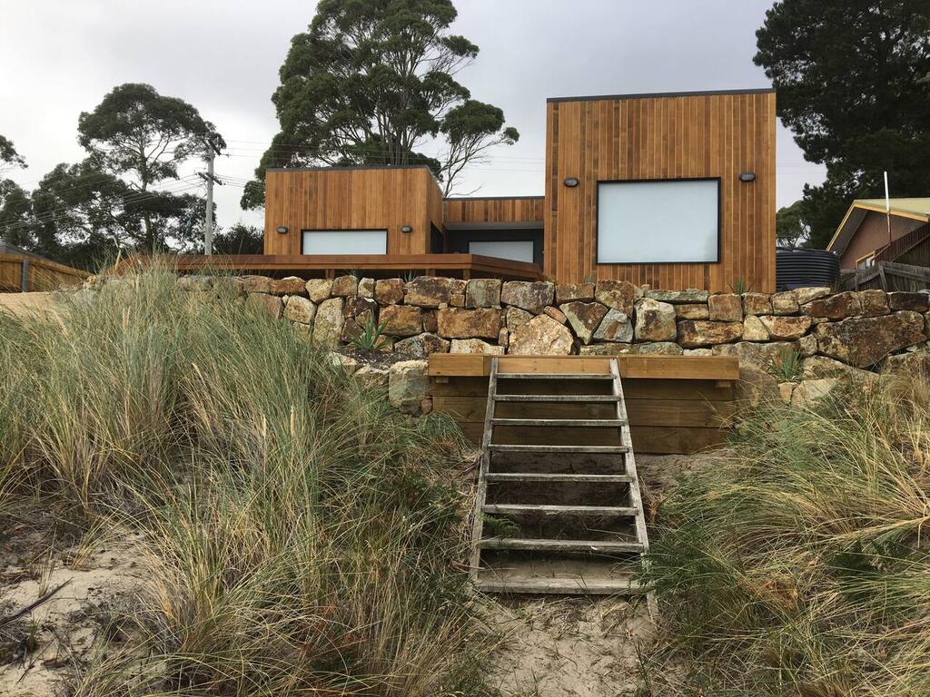  Perth Resorts
