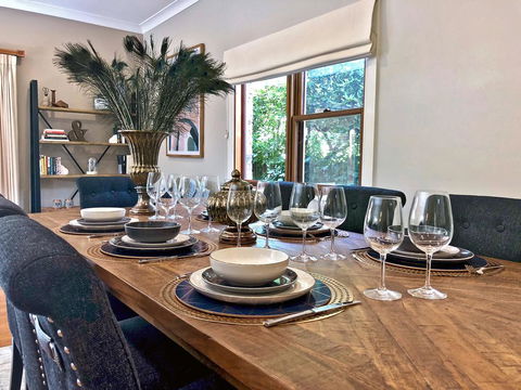 The Orange Fox - Accommodation Perth 2