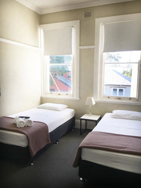 The Oriental Hotel - Accommodation Perth 3
