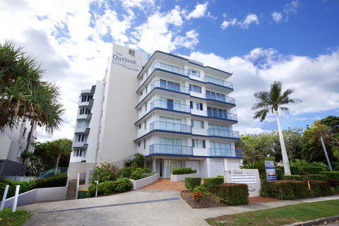 The Outlook Unit 14, 9 Hume Pde - Perth Resorts 0