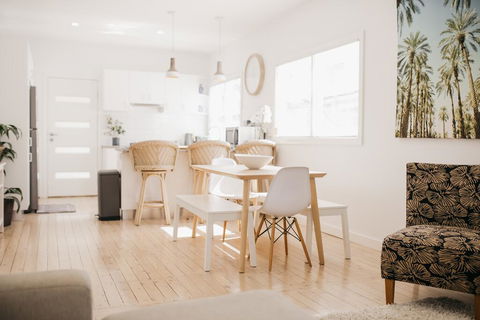The Palms - Stylish, Modern And Cute As A Button - Accommodation Perth 0